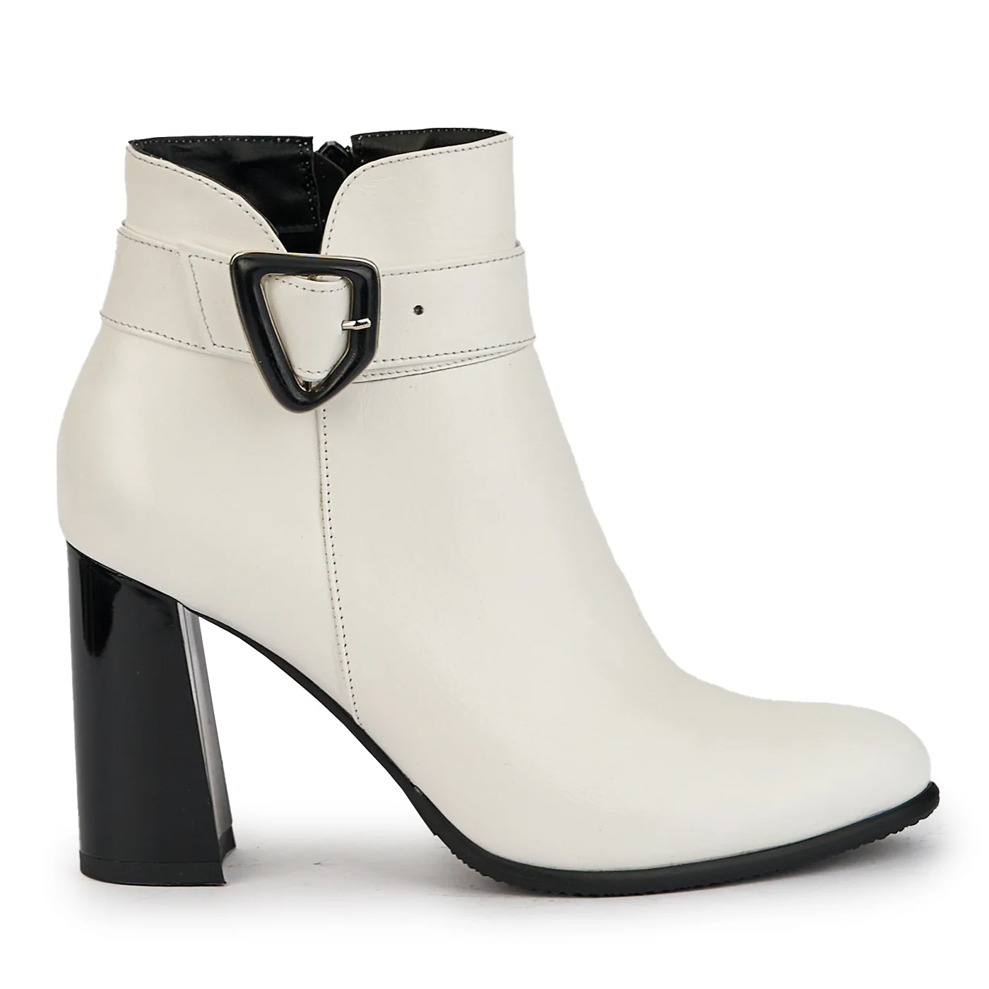 Botine dama din piele naturala alba cu toc gros 9 cm 17359