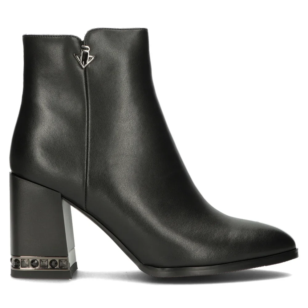 Botine dama din piele naturala neagra cu toc gros 8 cm 14341
