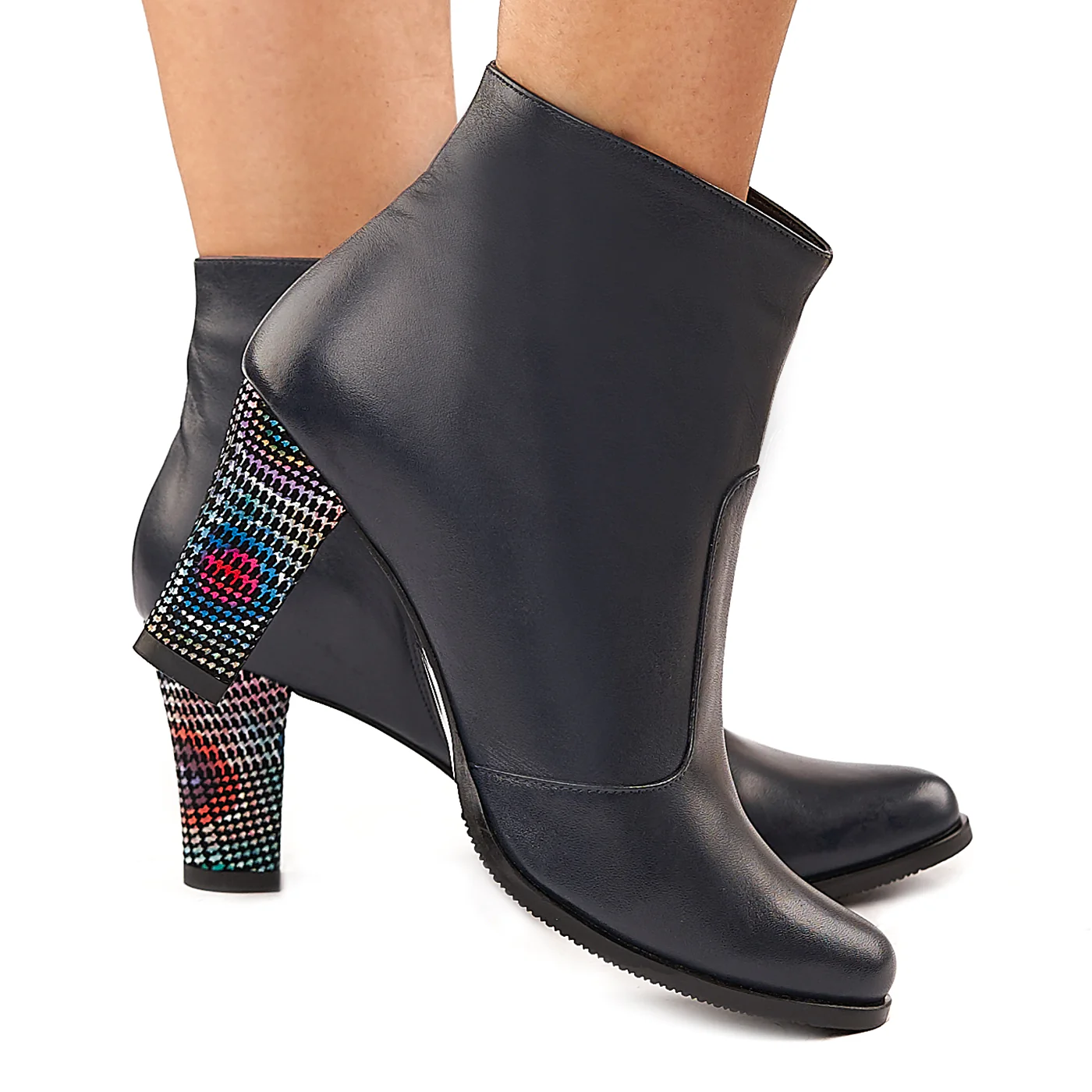 Botine bleumarin din piele naturala cu toc colorat 6016