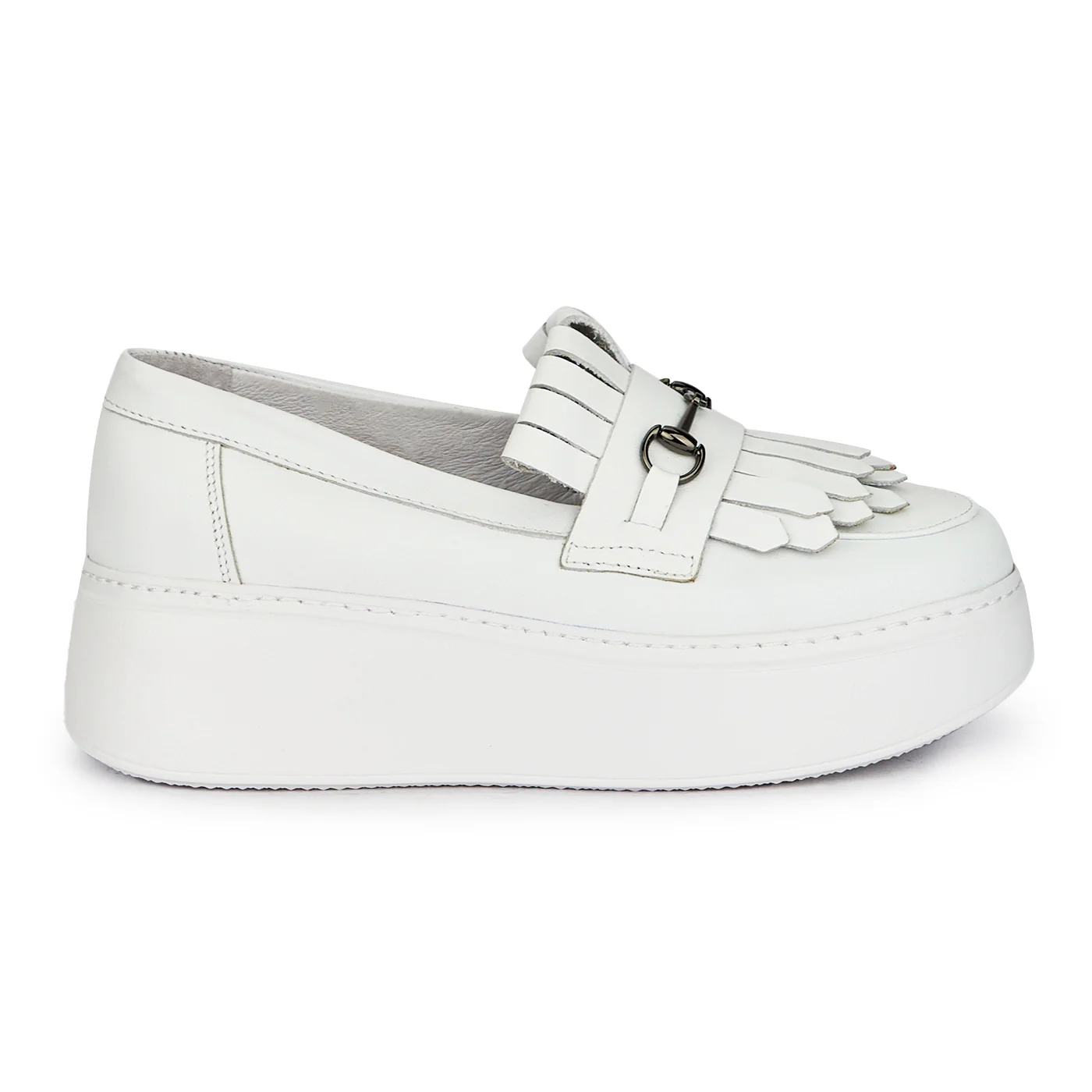 Pantofi dama din piele naturala alba cu accesoriu metalic 17647