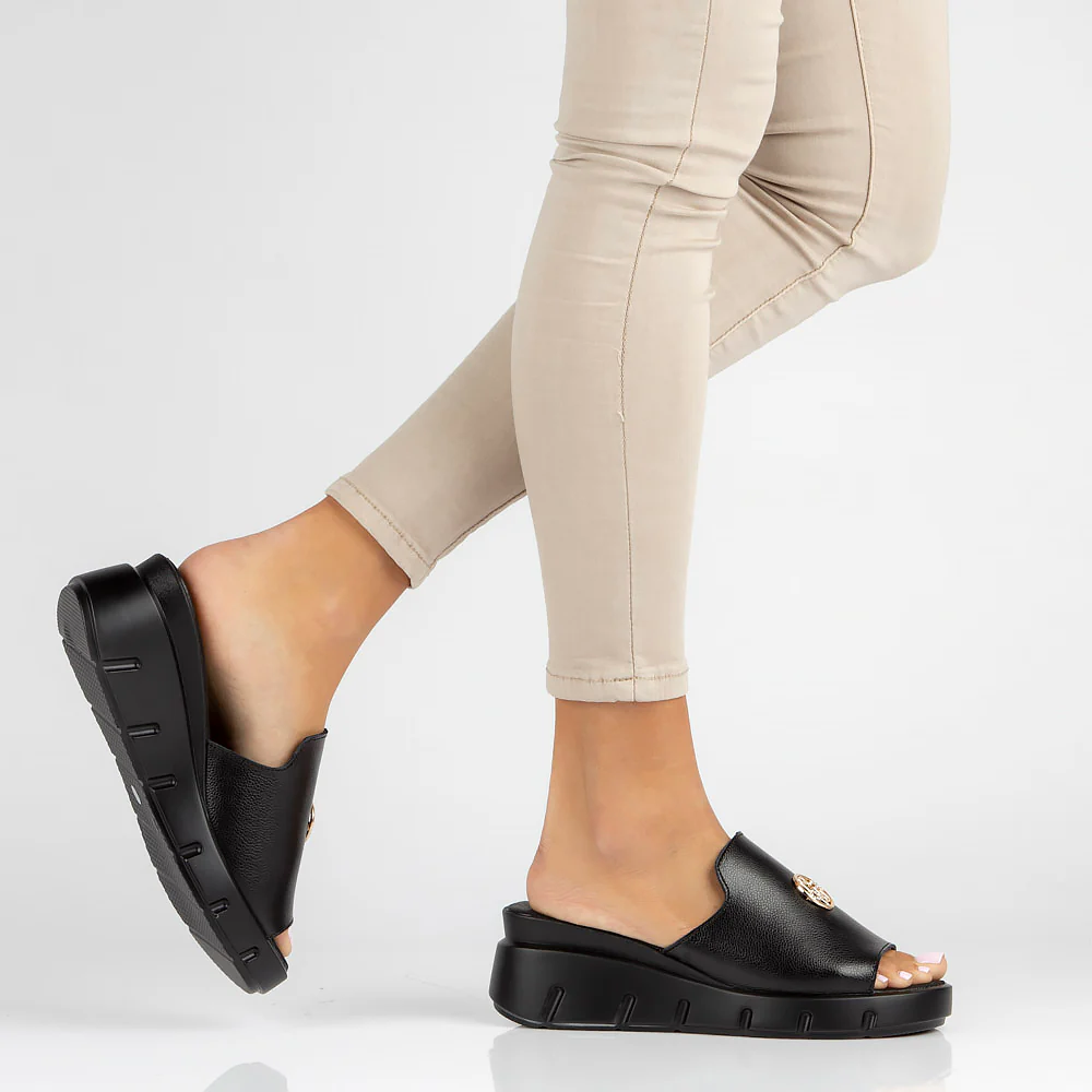 Papuc dama din piele naturala neagra cu platforma 13308 - Image 3